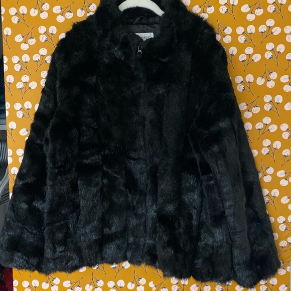 kathy ireland Jackets & Blazers - Vintage 80s Black Faux Fur Coat
